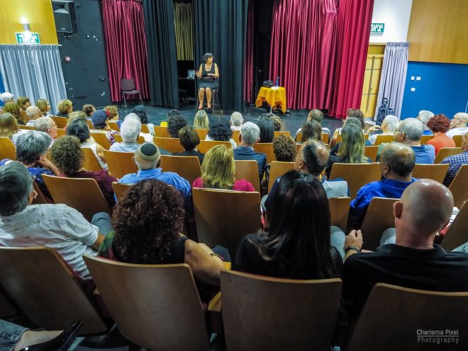 עדנה קנטי | מספרת סיפורים, פעילות גיבוש ערכית ומלאת הומור או חוג בית מהנה